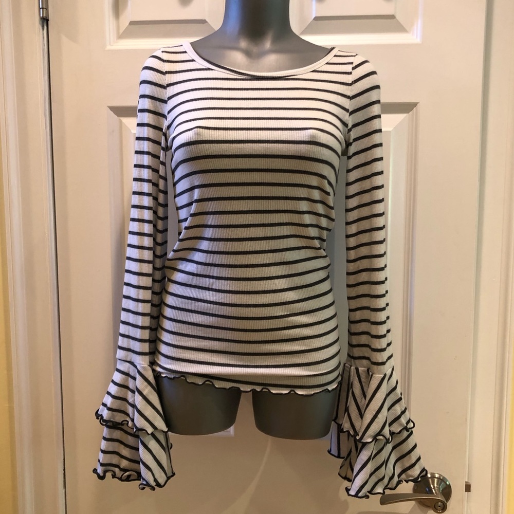 Free people bell-sleeved top - NWT!
